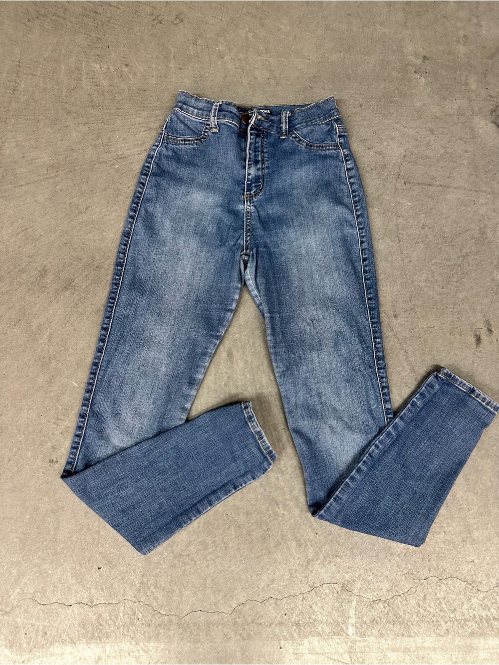 Fashion Nova High-Waist Skinny Jeans in Medium Blue Wash